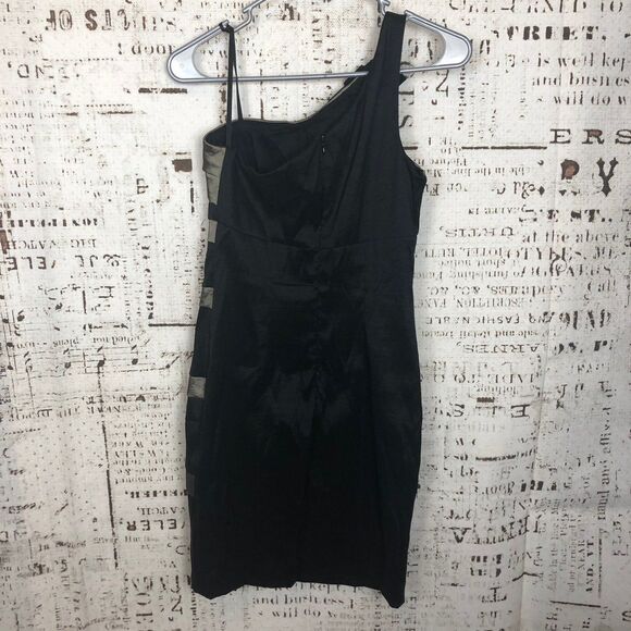 Betsy & Adam One Shoulder Dress - Picture 2 of 6